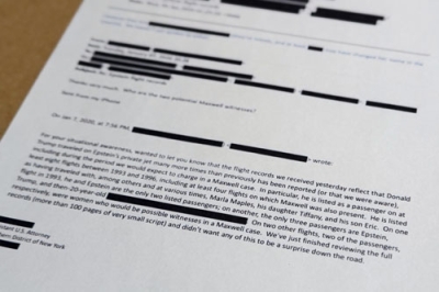 写真：米富豪エプスタイン氏を巡って司法省が開示した電子メール＝２２日、ワシントン（ＡＰ＝共同）