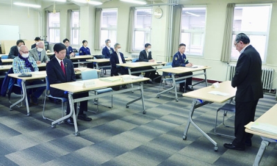 写真：活動実績などが報告された実行委員会