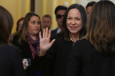 写真：米議会を訪問するベネズエラの野党指導者マチャド氏＝２０日、ワシントン（ＡＰ＝共同）