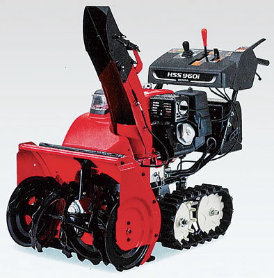 写真:プラザクボが販売している人気の新型除雪機