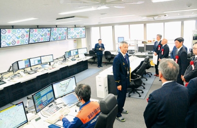 写真:1日から本運用を開始した西いぶり消防指令センター