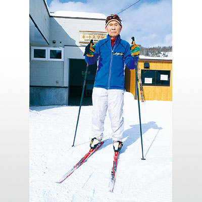 写真：今季も道内のクロスカントリースキーに参戦する長崎さん