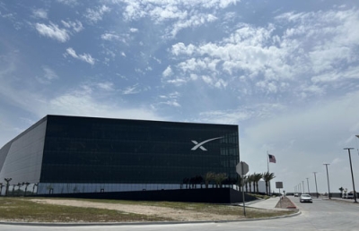 写真：米スペースＸの本社＝２０２５年５月、南部テキサス州スターベース（共同）