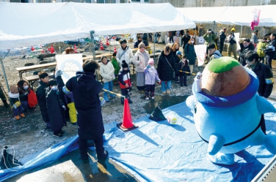 写真：今年も多彩な企画を用意する中央町冬まつり（昨年の様子）