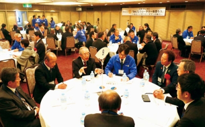 写真：ロータリーの魅力を再確認したテーブルトーキング