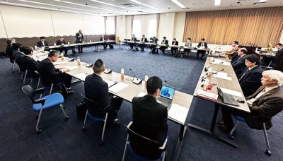 写真：室蘭工業大学の活動状況が報告された拡充期成会の役員会