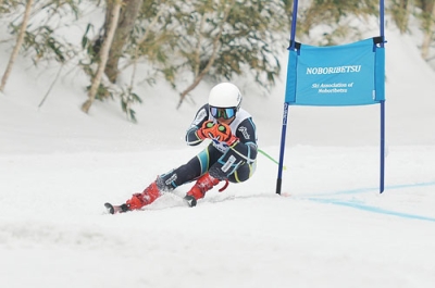 写真：２０～４９歳男子を制した澤崎敬太選手（志賀俊哉さん撮影）