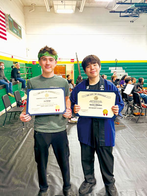 写真：歓迎会でホストファミリーと