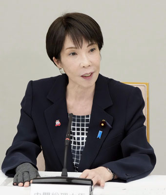 写真：犯罪被害者等施策推進会議であいさつする高市首相＝１０日午前、首相官邸