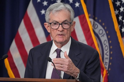 写真：１８日、記者会見するパウエル米ＦＲＢ議長＝ワシントン（ＡＰ＝共同）