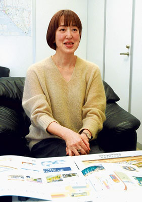 写真：泊発電所３号機の安全対策などについて語る對馬支社長